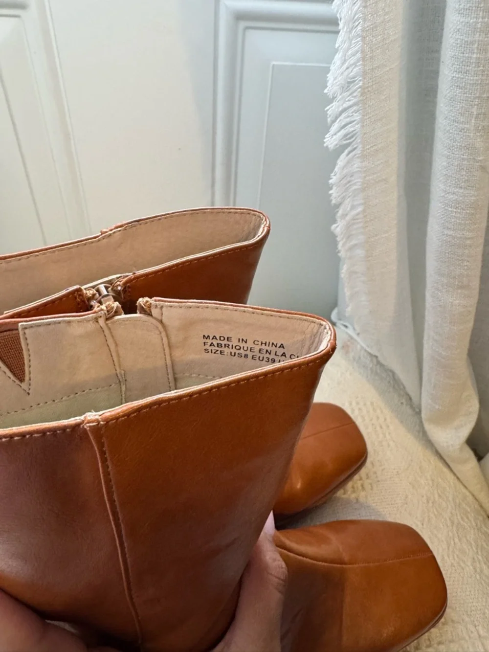 Urban Outfitter Chestnut Platform Boots - Picture 4 of 8